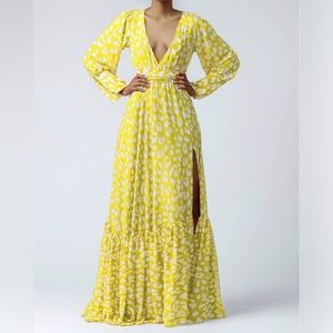 Alia Maxi dress in yellow